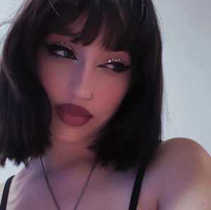 Meet your Posher, Bayley